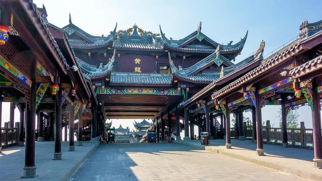 横着上楼梯有什么危害？游戏画面